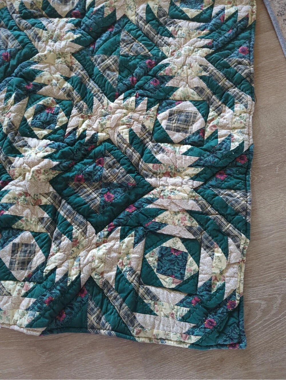 Vintage primitive Pineapple Log Cabin variation quilt block fragment Handmade